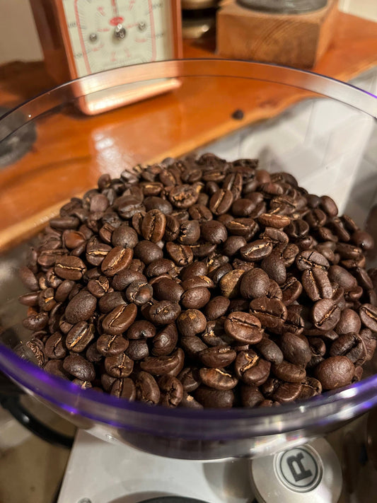 Costa Rica - Tarrazu region whole bean - 1 lb